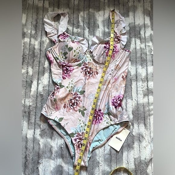 Milea Desert Rose Frill One Piece - Picture 6 of 13